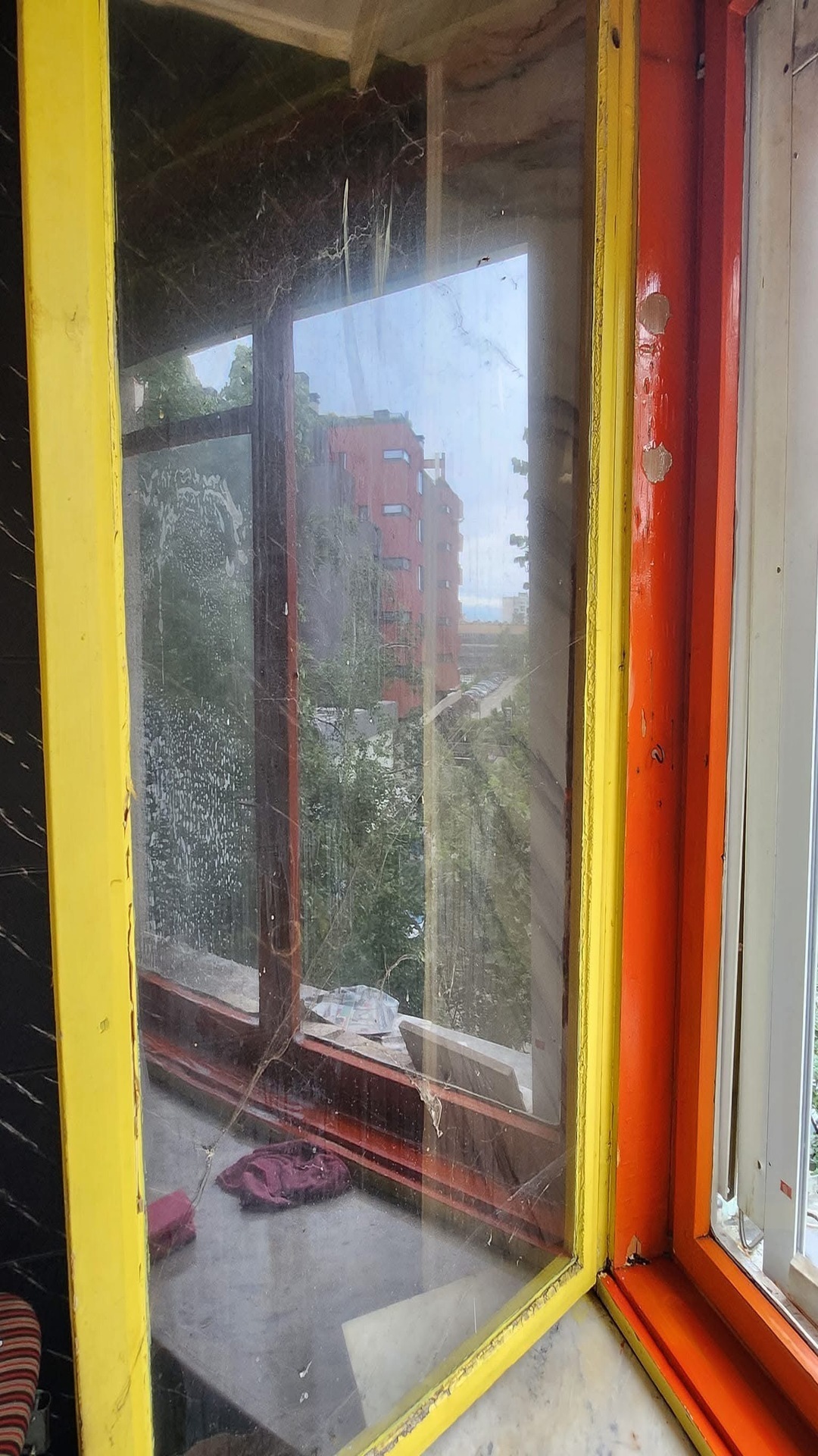 Before photo for Почистване на прозорци